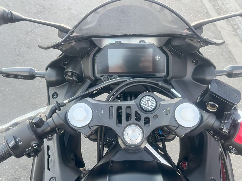 2025 Yamaha YZF-R3 ABS Image 13