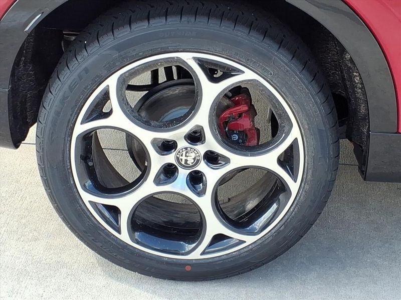 New 2025 Alfa Romeo Tonale VeloceImage 6