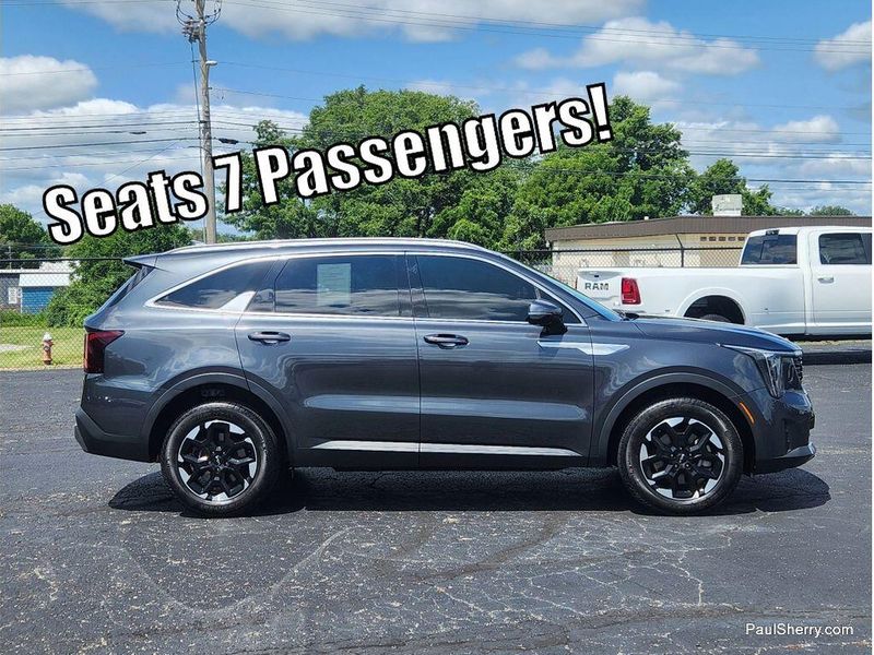 Used 2024 Kia Sorento S