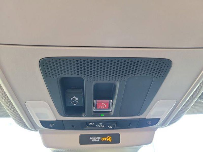 Used 2024 Honda Accord Sedan EX CVT