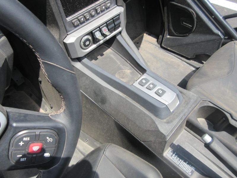 USED 2024 POLARIS SLINGSHOT SL AUTODRIVE Image 18