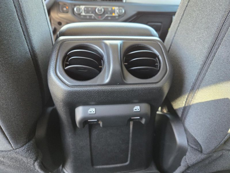 New 2026 Jeep Gladiator Sport S 4x4
