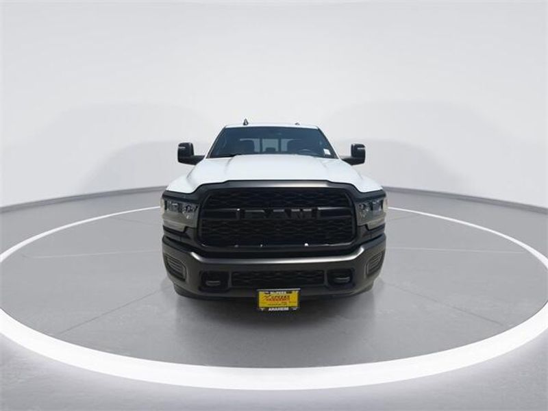 2023 RAM 2500 TradesmanImage 3