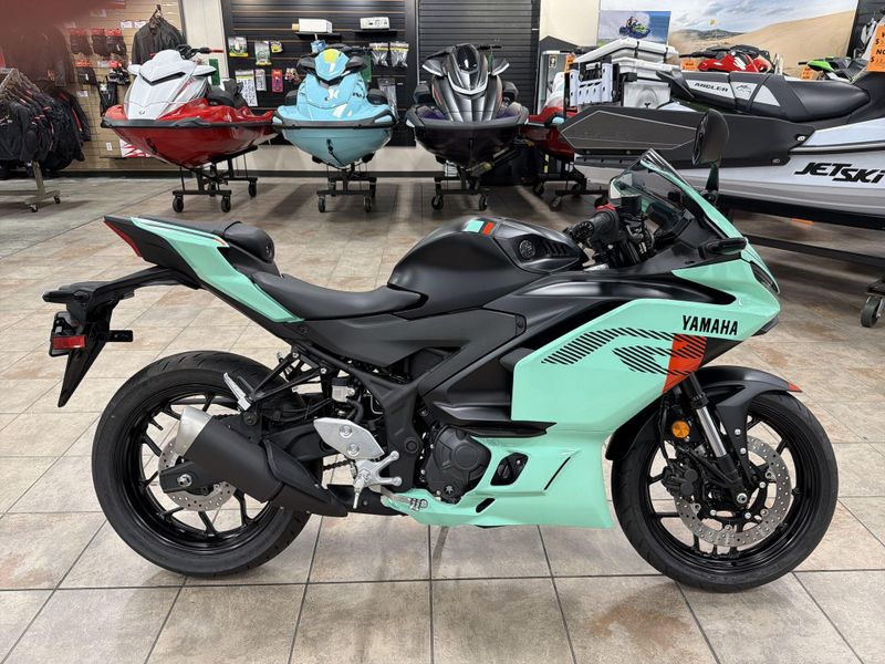 New 2026 Yamaha YZF-R3 ABS Image 19