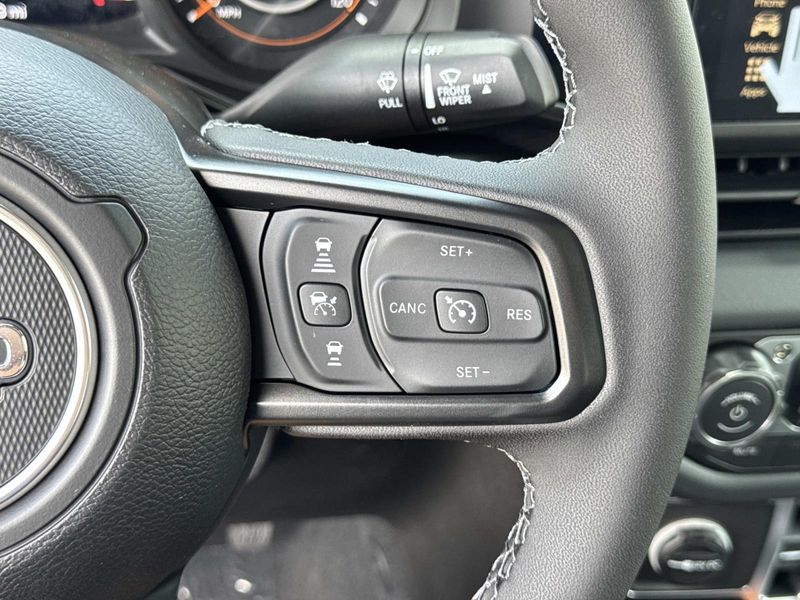 New 2026 Jeep Gladiator Mojave X 4x4