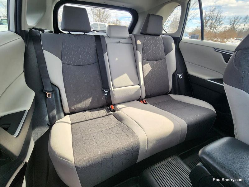 Used 2021 Toyota RAV4 XLE