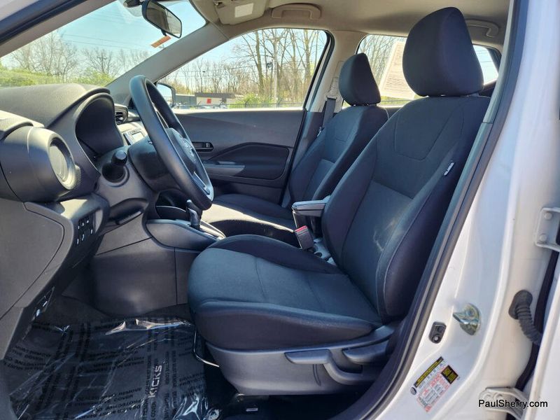 Used 2023 Nissan Kicks S
