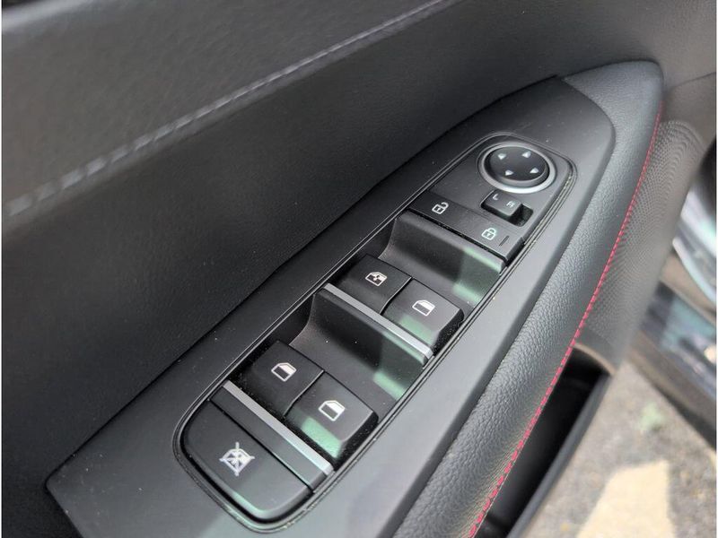 Used 2023 Kia Forte GTImage 12