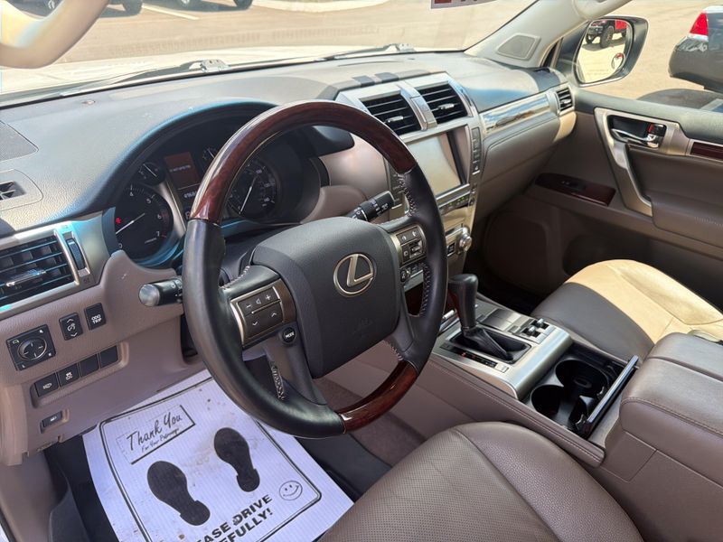 Used 2018 Lexus GX 460 PremiumImage 33