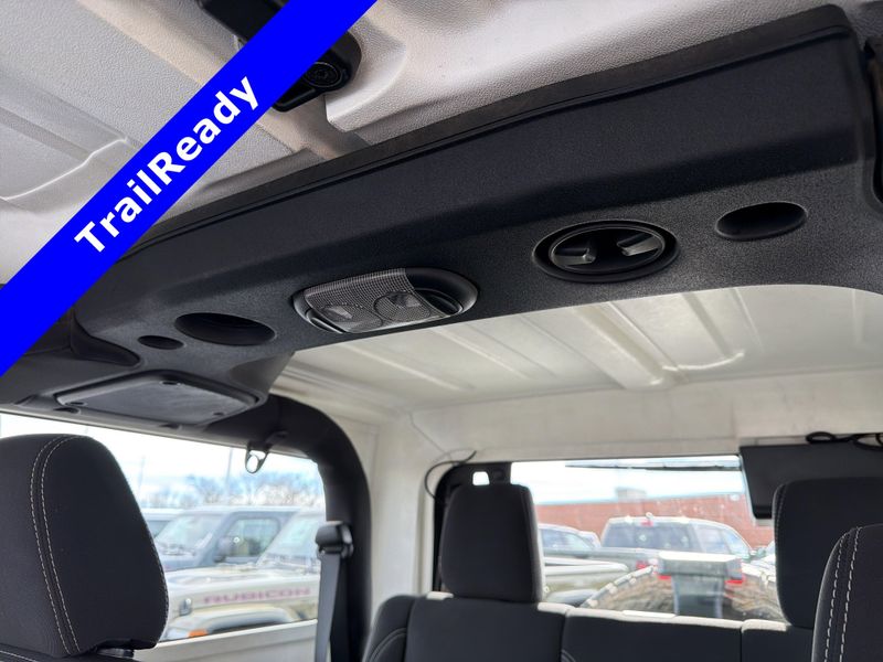 Used 2015 Jeep Wrangler JK RubiconImage 30