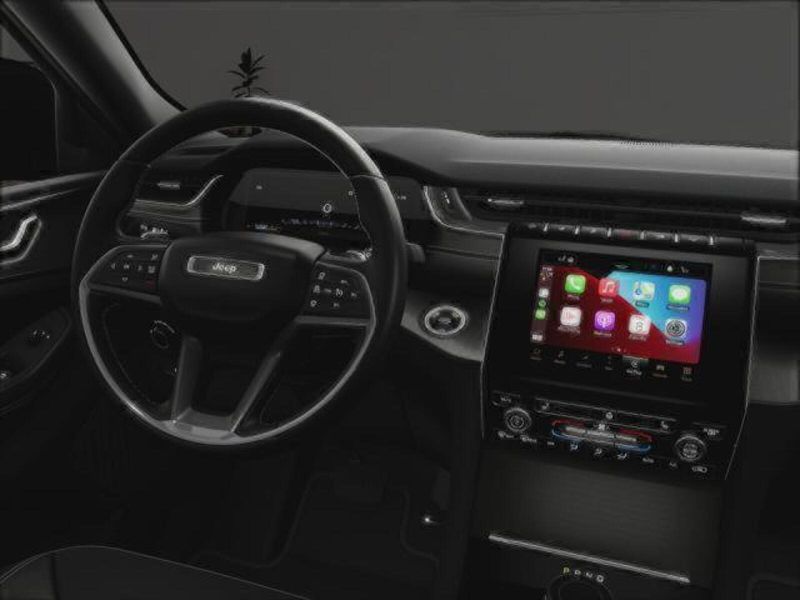2025 Jeep Grand Cherokee Altitude photo 12