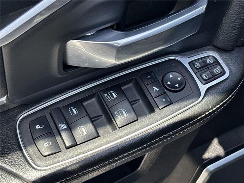 Used 2023 RAM 3500 LaramieImage 20