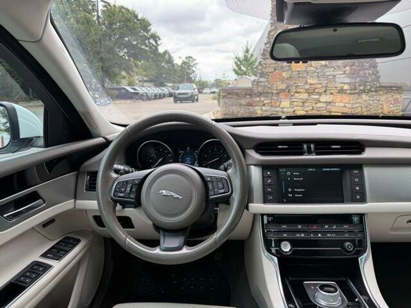 Used 2016 Jaguar XF 35t Prestige