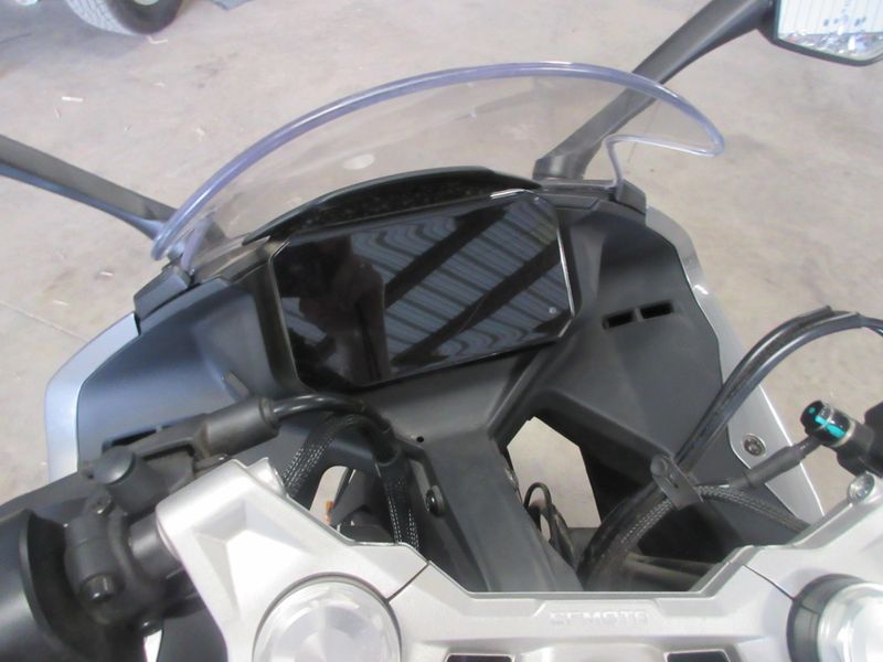 USED 2024 CFMOTO 300SS Image 14