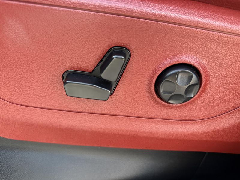 Used 2019 RAM 1500 RebelImage 11