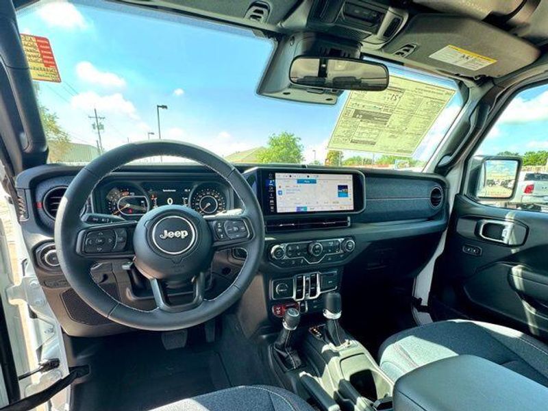 New 2026 Jeep Wrangler Unlimited 4-door SportImage 14