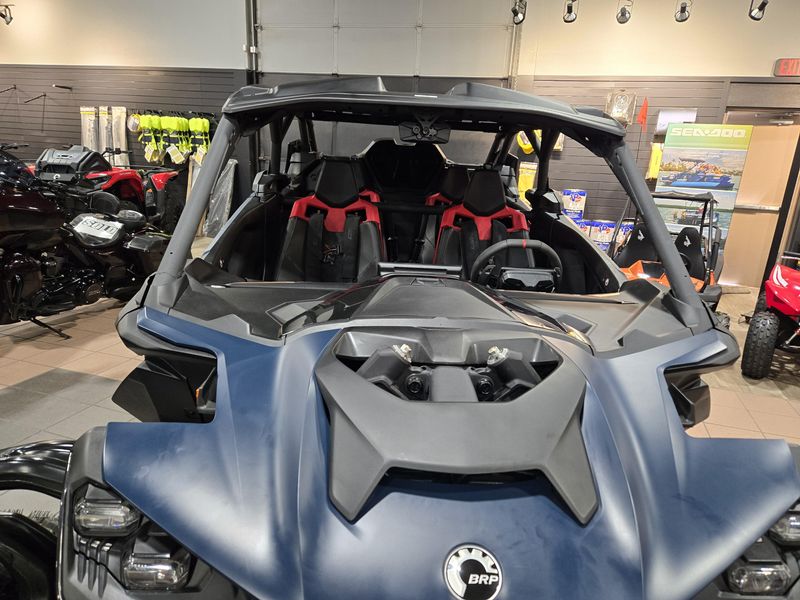 NEW 2025 CAN-AM MAVERICK R MAX X RS 999T DCT Image 8