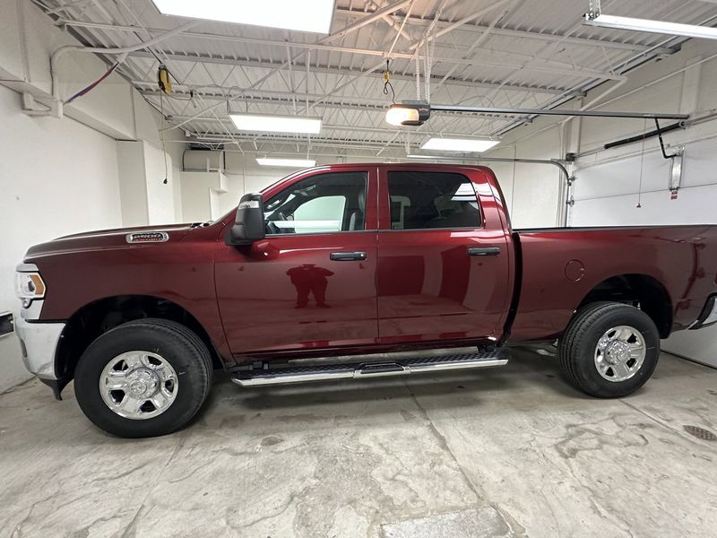 2024 RAM 2500 Tradesman Crew Cab 4x4 6