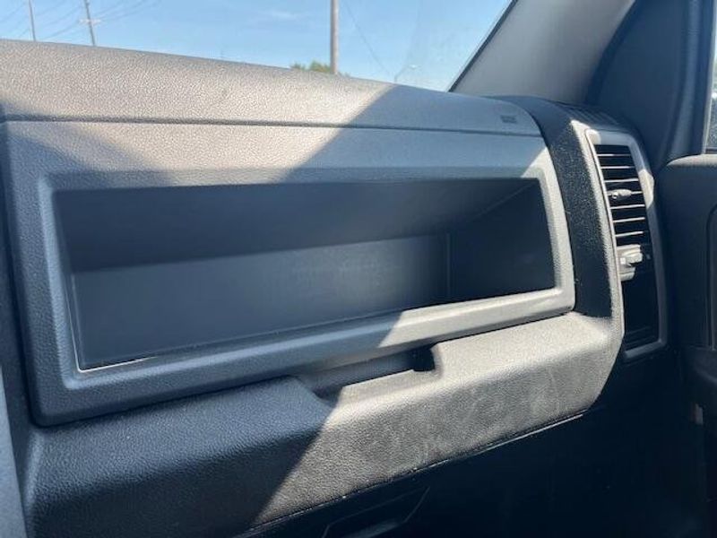 Used 2019 RAM 1500 Classic ExpressImage 9