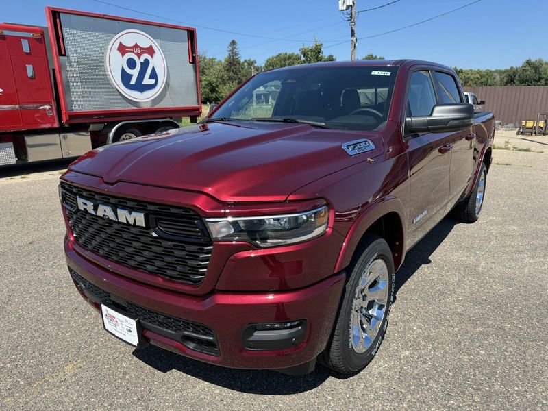 2025 RAM 1500 Big Horn Crew Cab 4x4 5