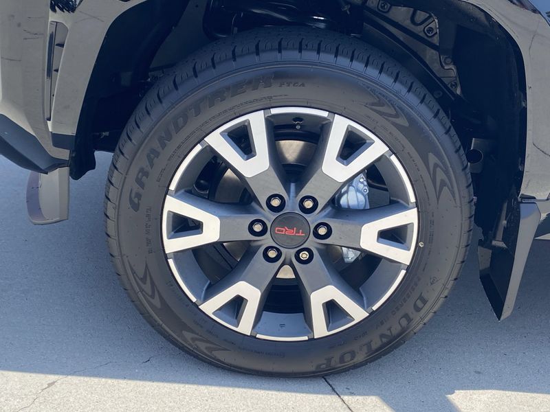 New 2025 Toyota 4Runner TRD SportImage 8