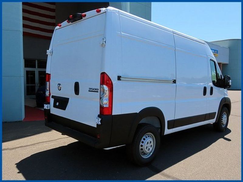 2024 RAM ProMaster High RoofImage 7