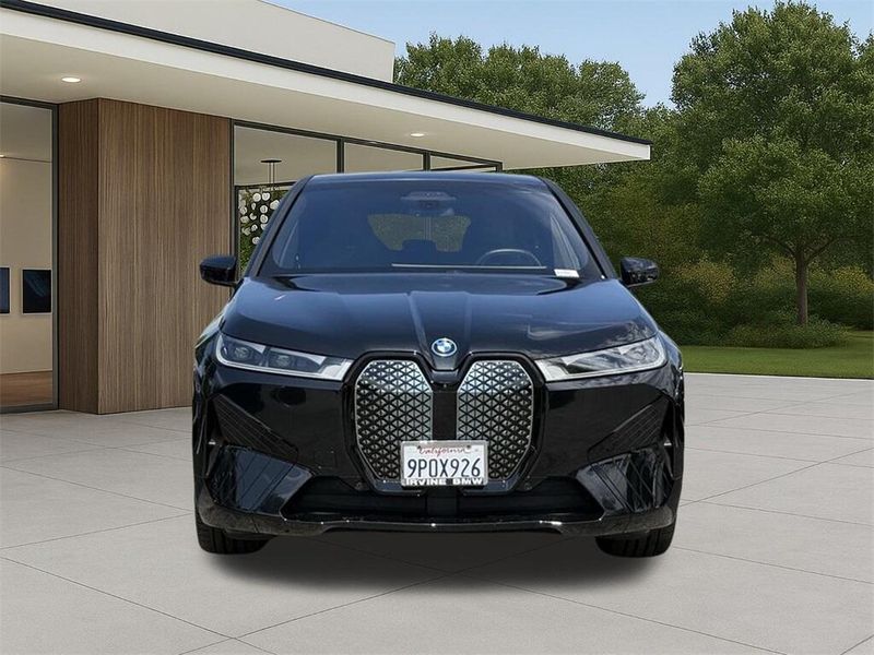 Used 2025 BMW iX xDrive50Image 3