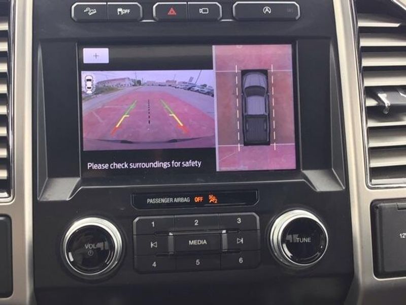 2020 Ford F-150 PlatinumImage 12