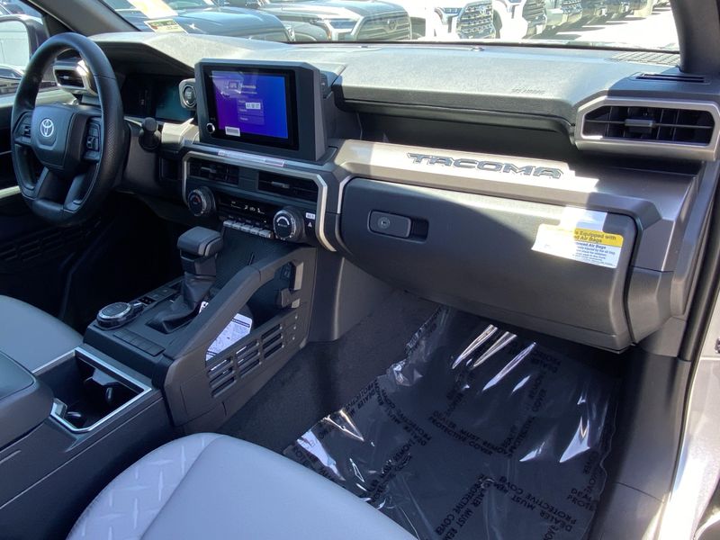 New 2025 Toyota Tacoma SR5Image 9