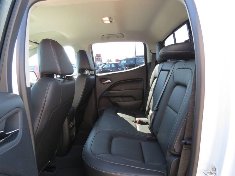 2022 Chevrolet Colorado ZR2 4x4 4dr Crew Cab 5 ft. SBImage 15
