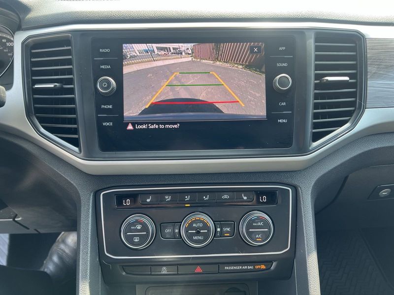 2021 Volkswagen Atlas Cross Sport 3.6L V6 SE w/TechnologyImage 16