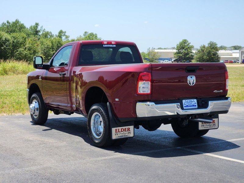 2024 RAM 3500 Tradesman Regular Cab 4x4 8