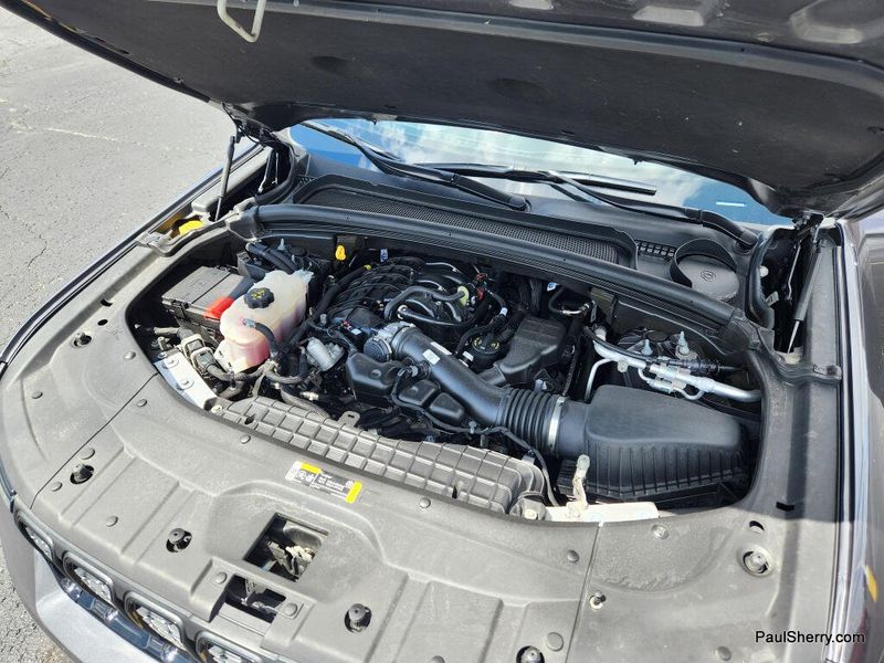 Used 2022 Jeep Grand Cherokee Altitude