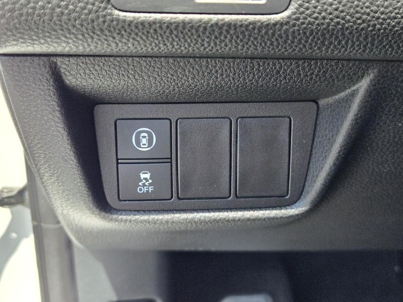 Used 2022 Honda Accord Sedan Sport SE 1.5T CVT