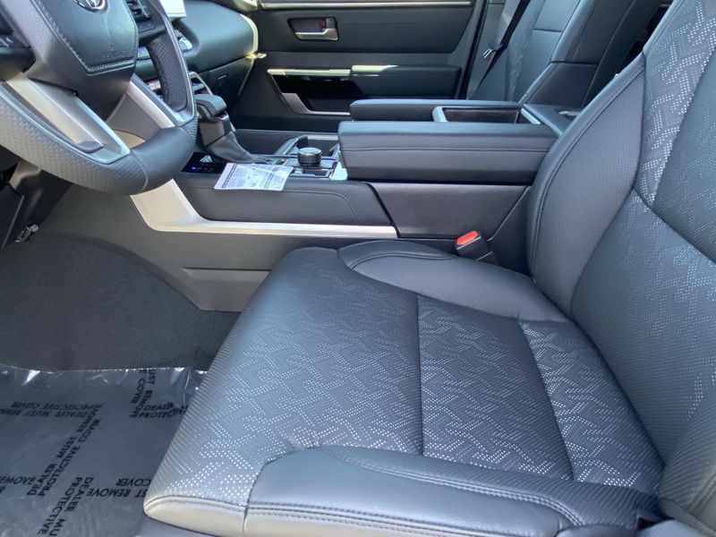2025 Toyota Tundra LimitedImage 14