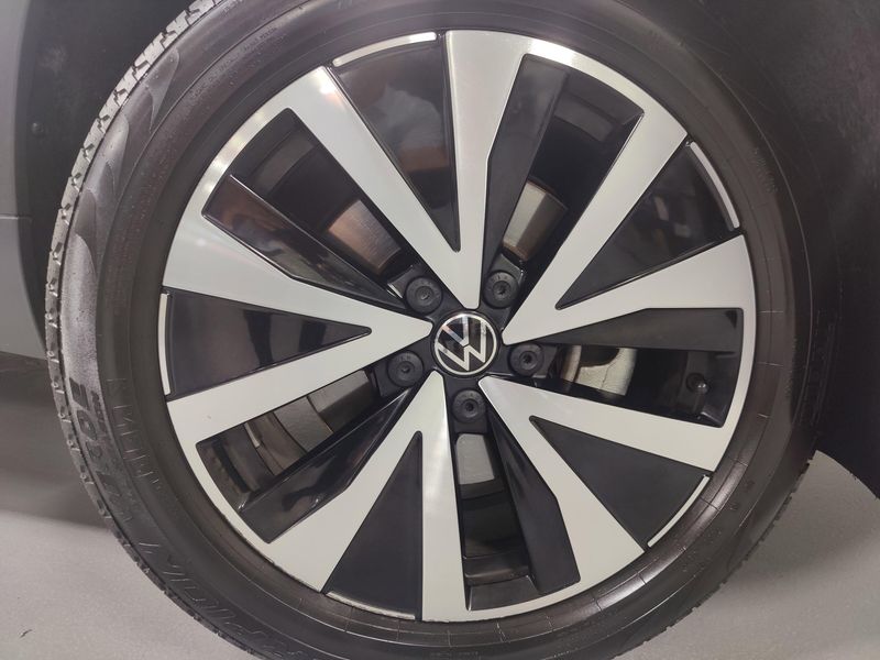 Used 2022 Volkswagen Taos SEAWD w/SunroofImage 25
