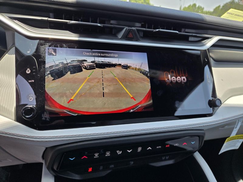 New 2026 Jeep Cherokee Limited 4x4