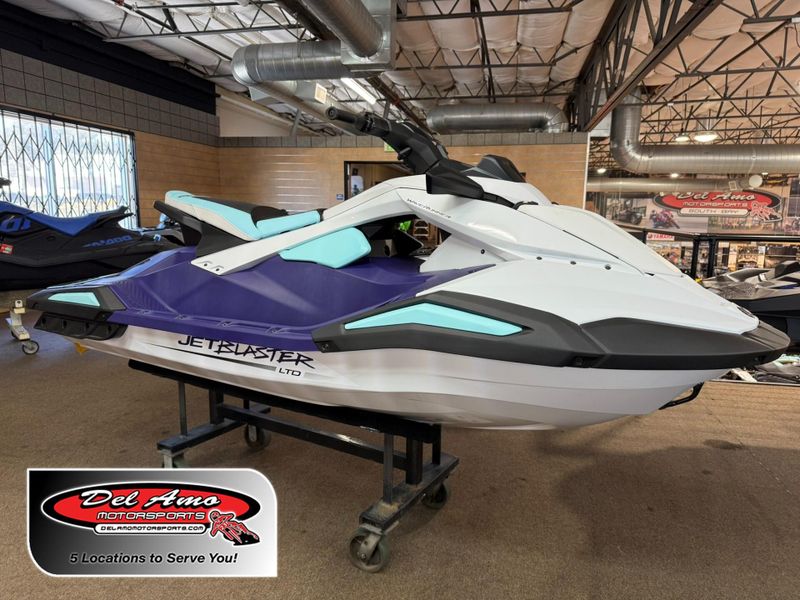 New 2025 Yamaha JETBLASTER LTD Image 1