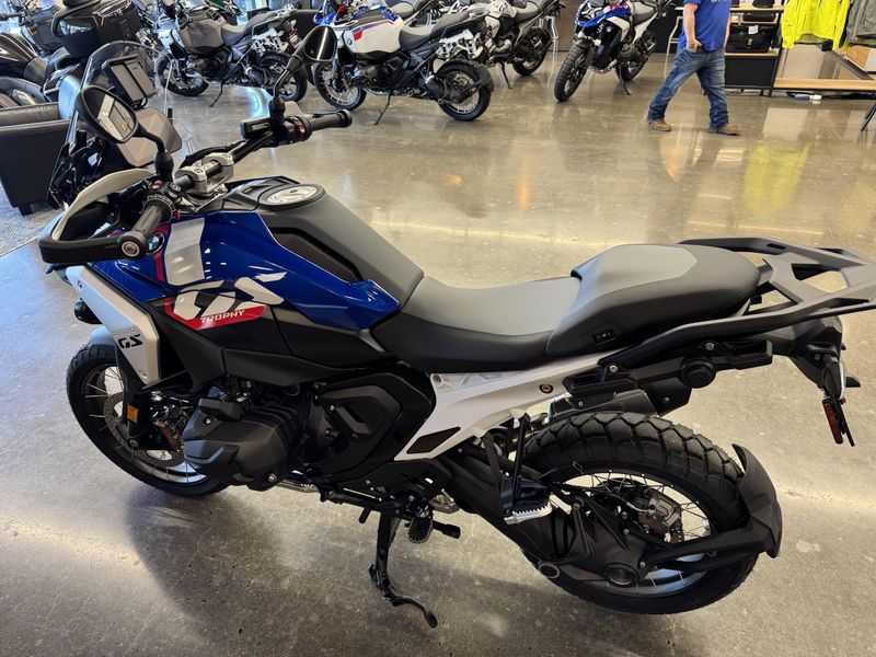 2025 BMW R 1300 GS - TROPHY - RACING BLUE METALLIC 