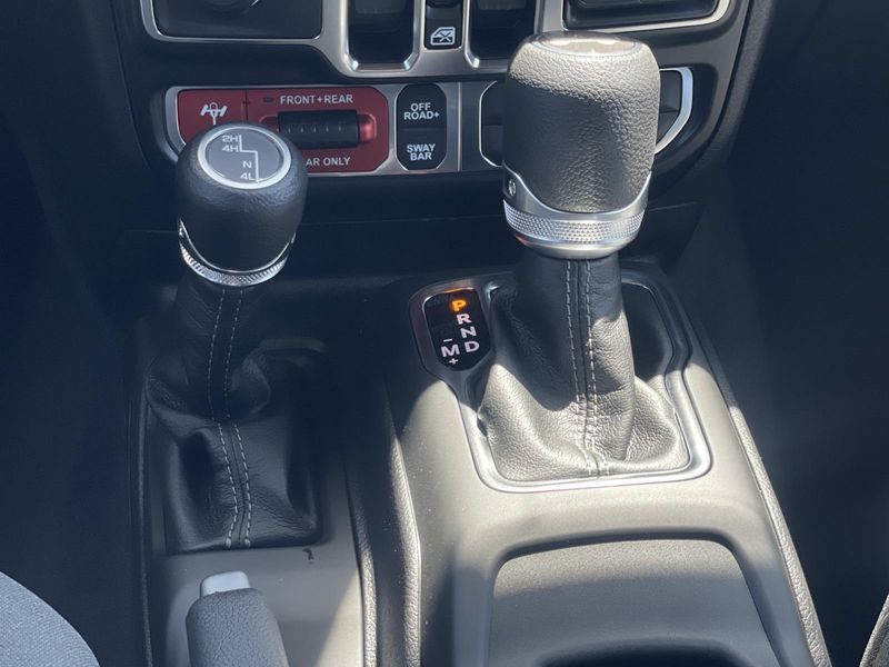 New 2026 Jeep Wrangler 4-door Rubicon