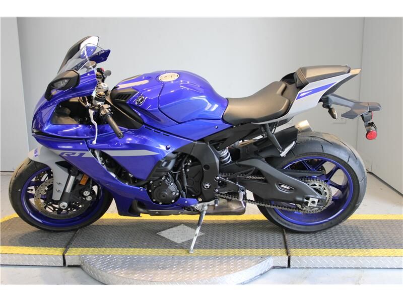 Used 2020 Yamaha YZFR1R1 Image 5