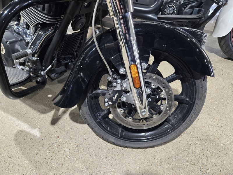 Used 2022 Indian Motorcycle CHIEFTAIN BLACK METALLIC 49ST BASE Image 8