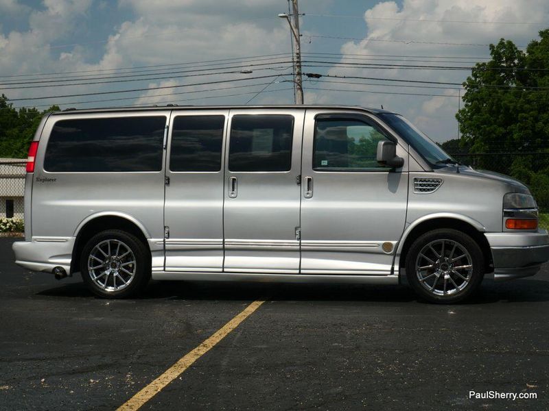 2011 Chevrolet Express 1500 Image 14