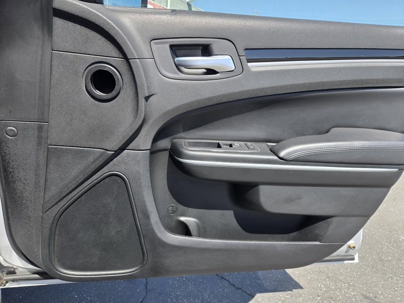 Used 2023 Chrysler 300 Touring RWD