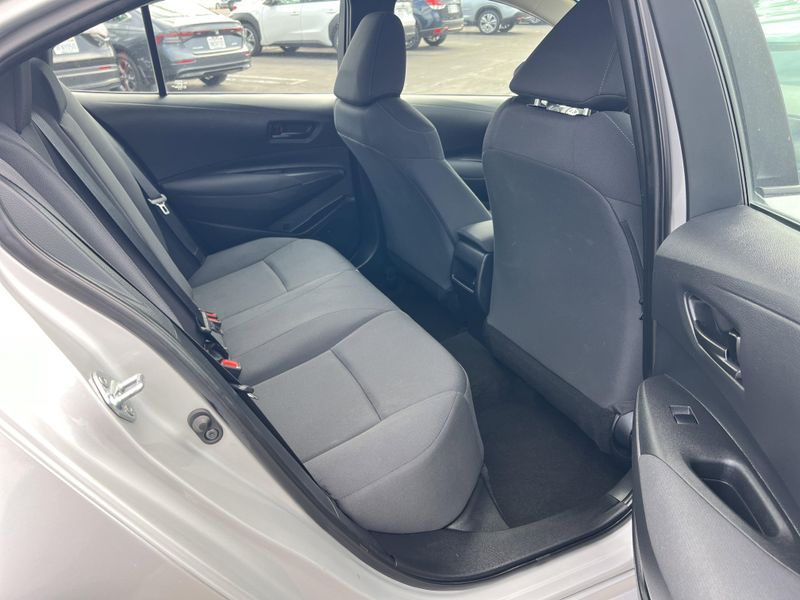 Used 2022 Toyota Corolla LEImage 29