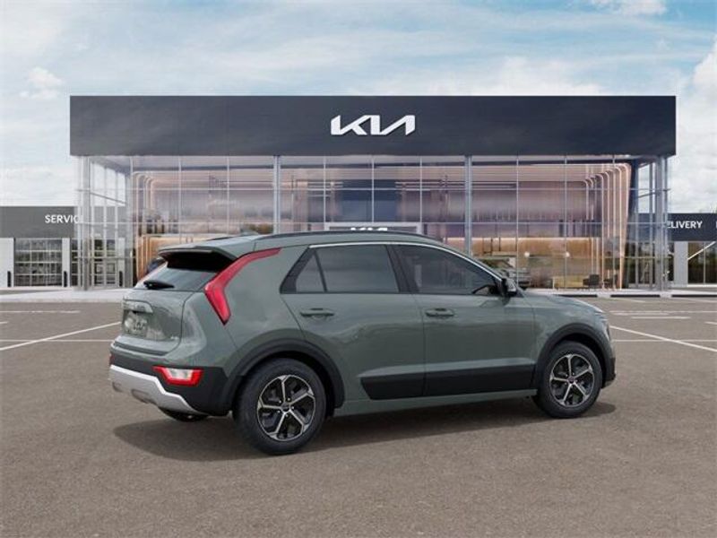 2025 Kia Niro EXImage 6