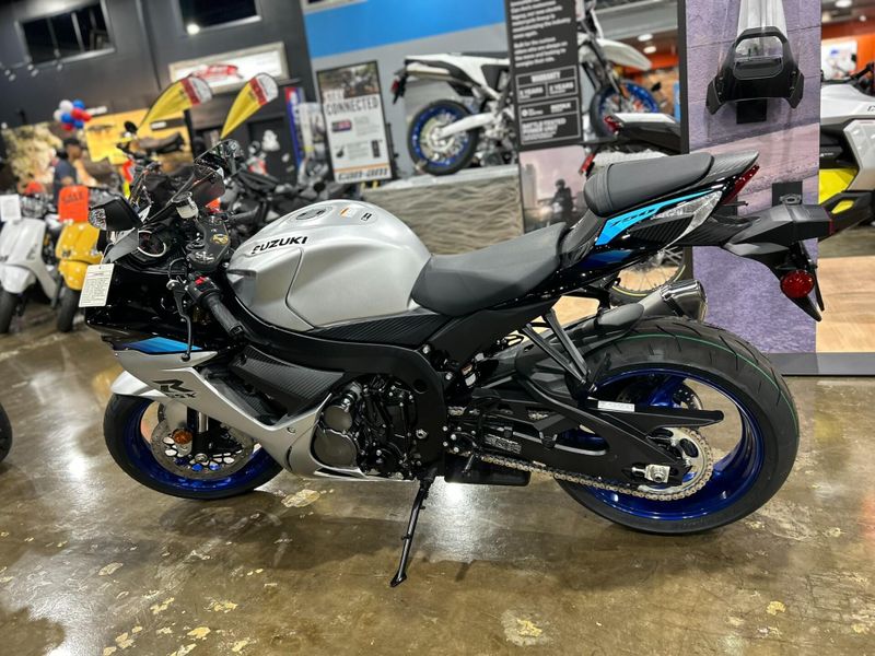 New 2026 Suzuki GSX-R750 Image 5