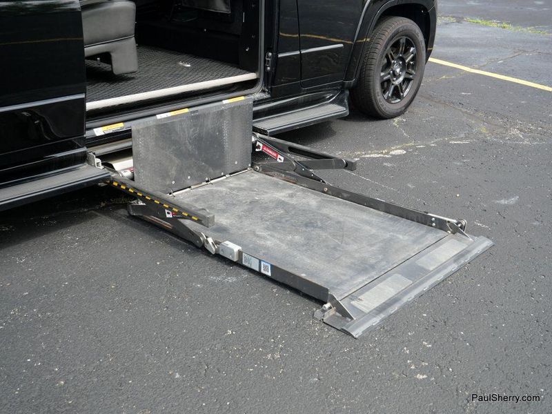 2023 RAM ProMaster 2500 Window Van High RoofImage 8