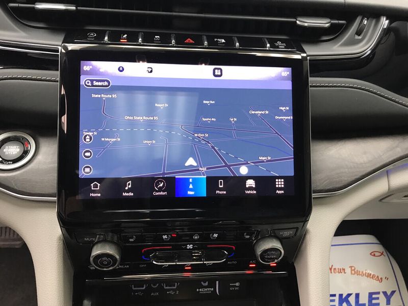 Used 2022 Jeep Grand Cherokee OverlandImage 15