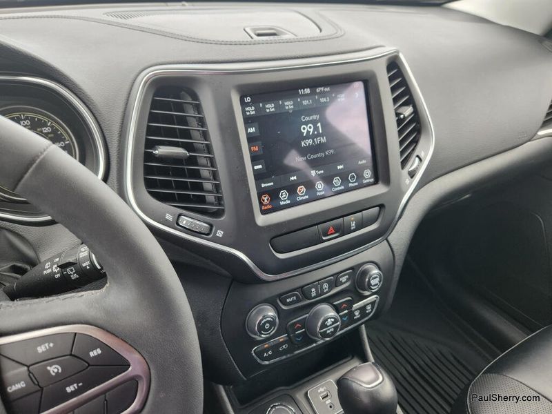 Used 2022 Jeep Cherokee Latitude Lux